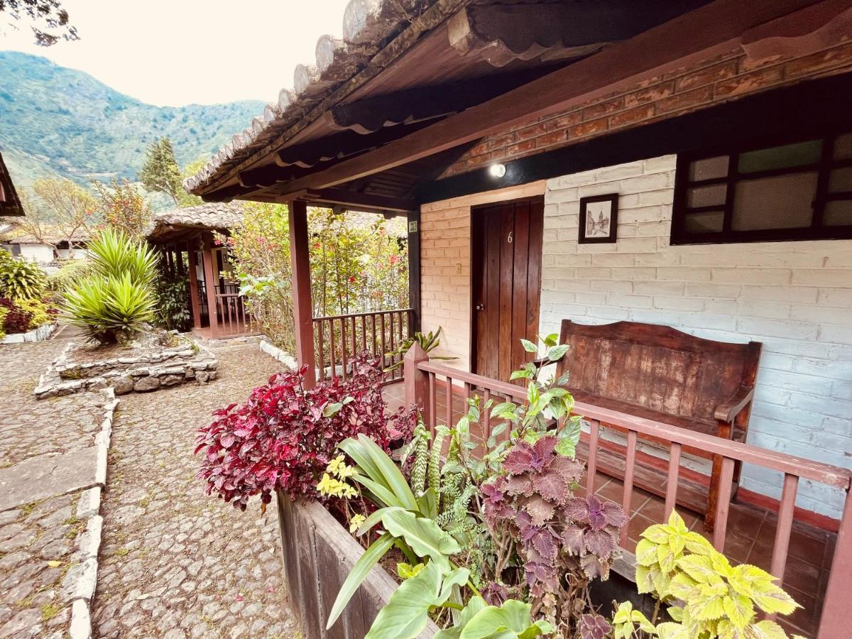 Hosteria El Trapiche Lodge & Spa บาญอส ภายนอก รูปภาพ