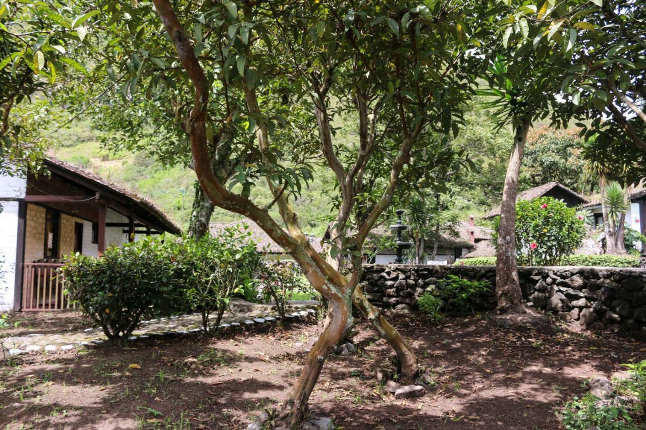 Hosteria El Trapiche Lodge & Spa บาญอส ภายนอก รูปภาพ